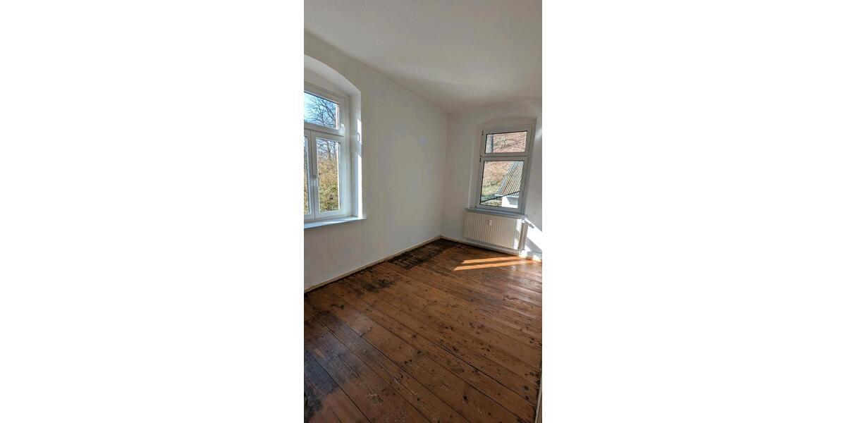 Etagenwohnung Waldheim - 3 Zimmer, 52 m&sup2;, 500&euro; | Angebot:25342722