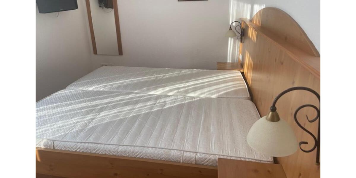 möbilierte Wohnung Erdgeschoss mit Terrasse 2 zimmer