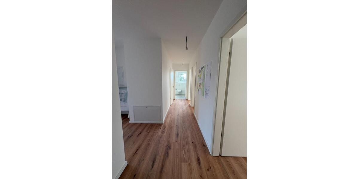 Etagenwohnung Bernau bei Berlin - 4 Zimmer, 89 m&sup2;, 1.450&euro; | Angebot:25646523