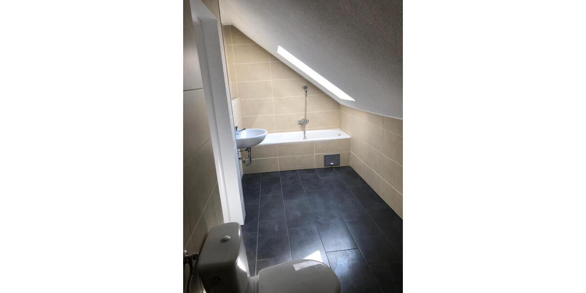 Dachgeschoßwohnung Wilkau-Haßlau Haßlau - 3 Zimmer, 67 m&sup2;, 415&euro; | Angebot:25758524