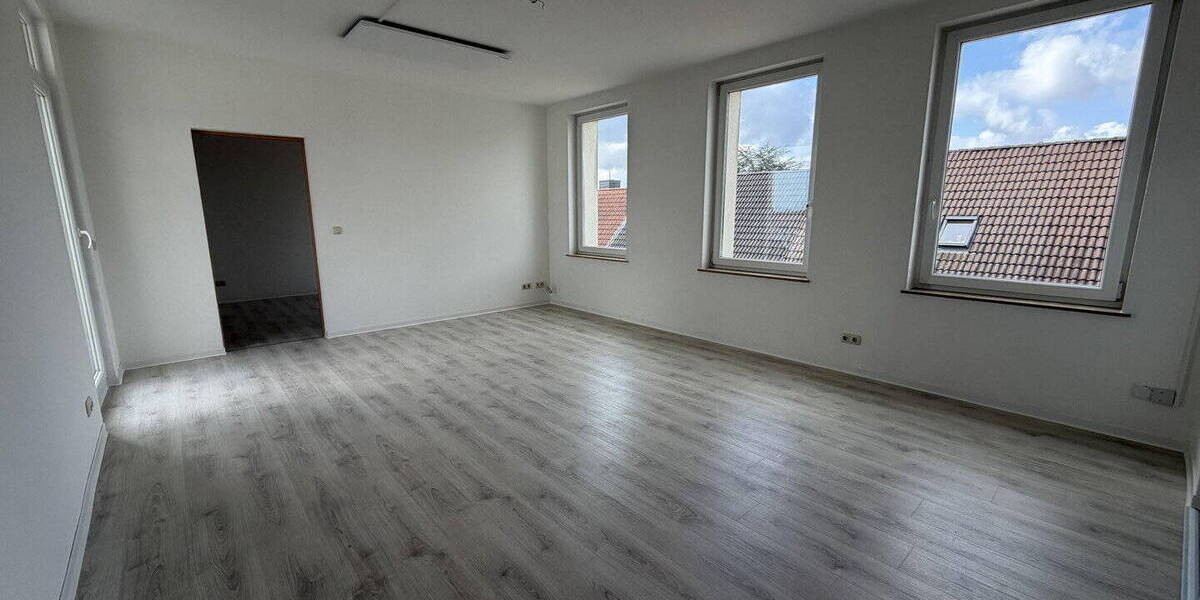 Etagenwohnung Dessau-Roßlau Roßlau - 2 Zimmer, 59 m&sup2;, 443&euro; | Angebot:26040846