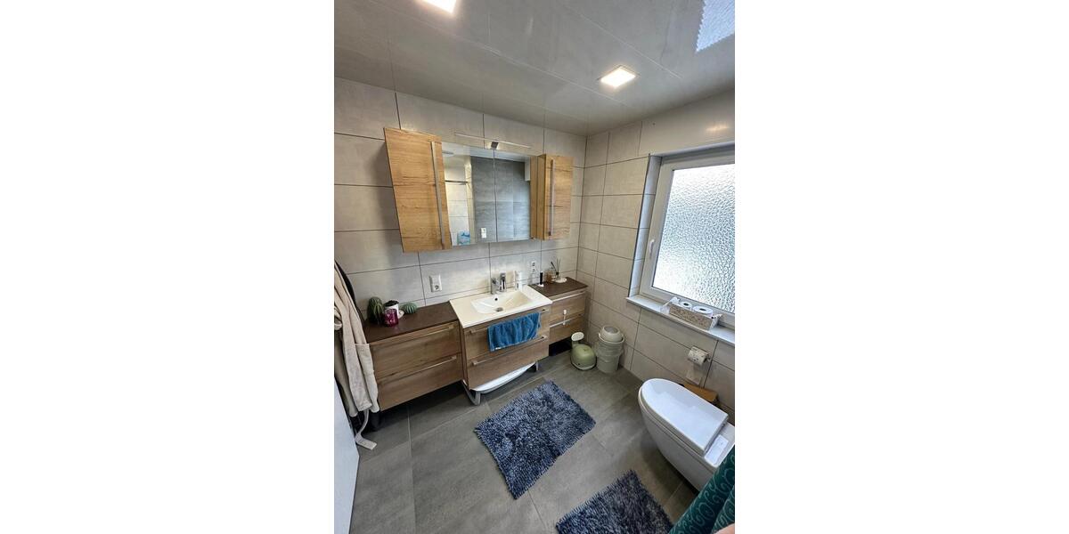 Etagenwohnung Alzey - 3 Zimmer, 78 m&sup2;, 1.050&euro; | Angebot:26024379