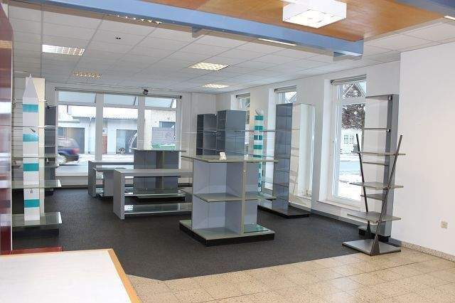 Gewerbeobjekt Bielefeld Jöllenbeck - 1.500&euro; | Angebot:26128333