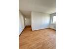 **MODERNISIERTE 3 Zimmer Wohnung MIT BALKON UND NEUEM WANNENBAD**