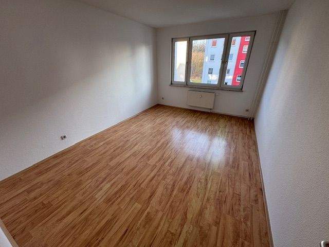Etagenwohnung Wermsdorf - 2 Zimmer, 55 m&sup2;, 359&euro; | Angebot:24636156