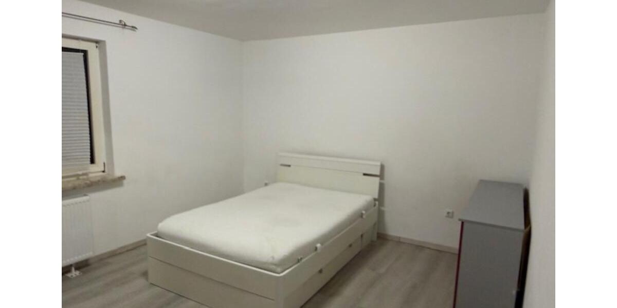 Etagenwohnung Lehrte - 3 Zimmer, 71 m&sup2;, 700&euro; | Angebot:25105475