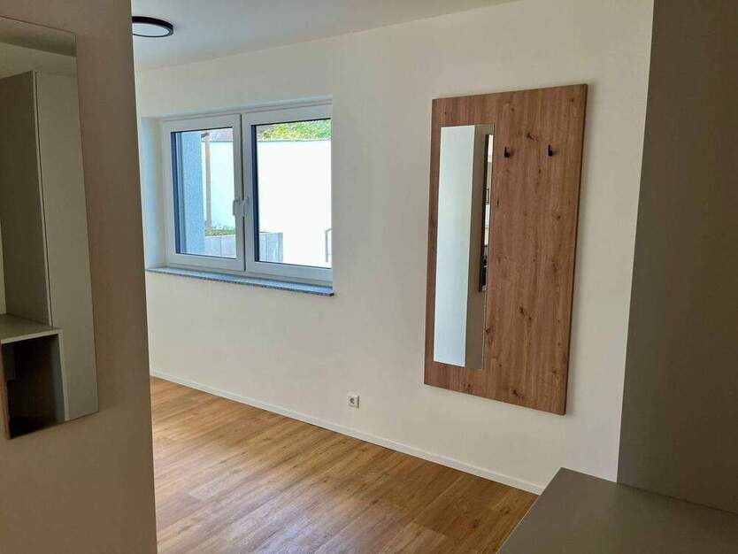 Großzügige, möblierte 1-Zimmer-Wohnung zum Erstbezug!