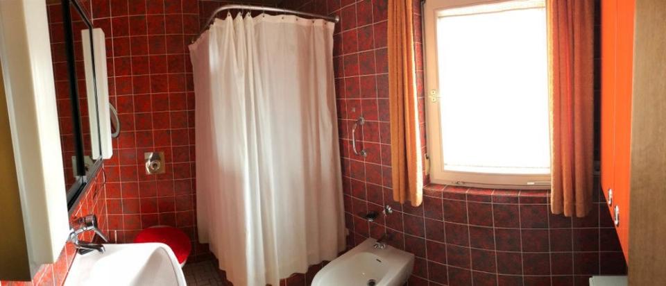 6 Zimmer Haus zu Vermieten - Nähe Busbahnhof 6 zimmer