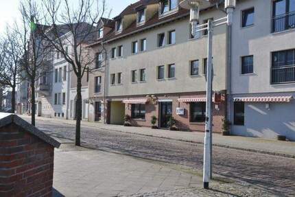2-Zimmerwohnung, mit Dusche, Aufzug und Hafenblick 2 zimmer