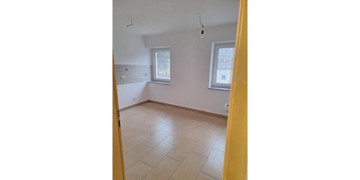 Etagenwohnung Kamenz - 3 Zimmer, 90 m&sup2;, 790&euro; | Angebot:24975407