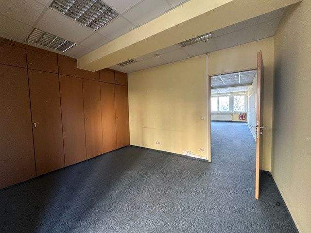 Gewerbeobjekt Landshut Industriegebiet - 1 Zimmer, 158 m&sup2;, 2.800&euro; | Angebot:25051661