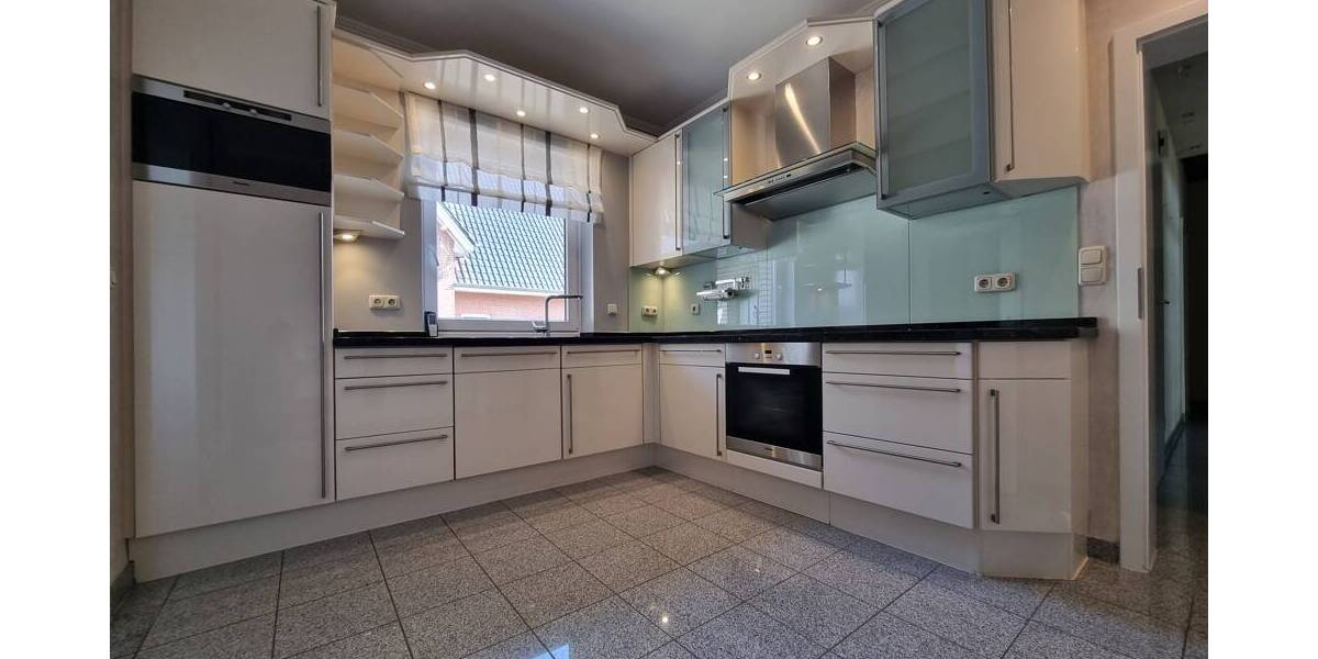 Bungalow Damme Damme-West - 3 Zimmer, 129 m&sup2;, 1.300&euro; | Angebot:26170771