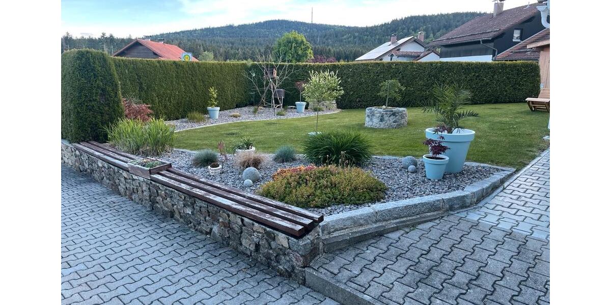 Erdgeschoßwohnung Schöfweg - 5 Zimmer, 165 m&sup2;, 1.100&euro; | Angebot:26413845
