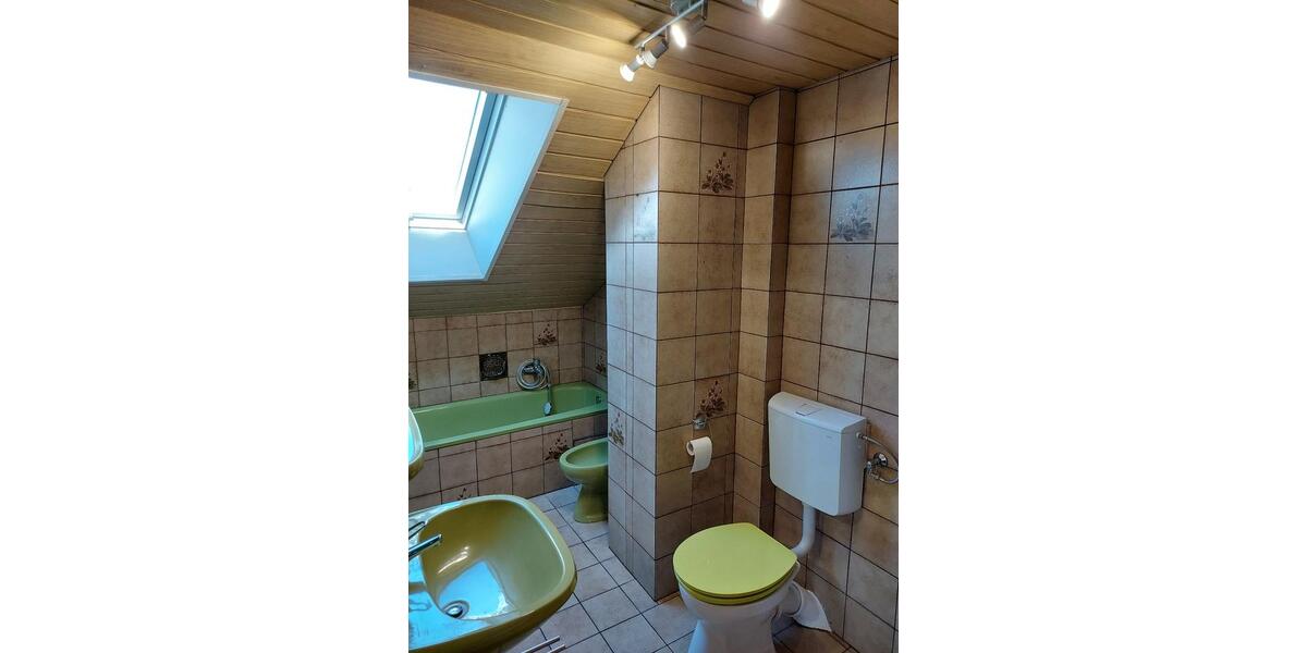 Dachgeschoßwohnung Landshut Landshut-West - 2 Zimmer, 53 m&sup2;, 636&euro; | Angebot:25823272