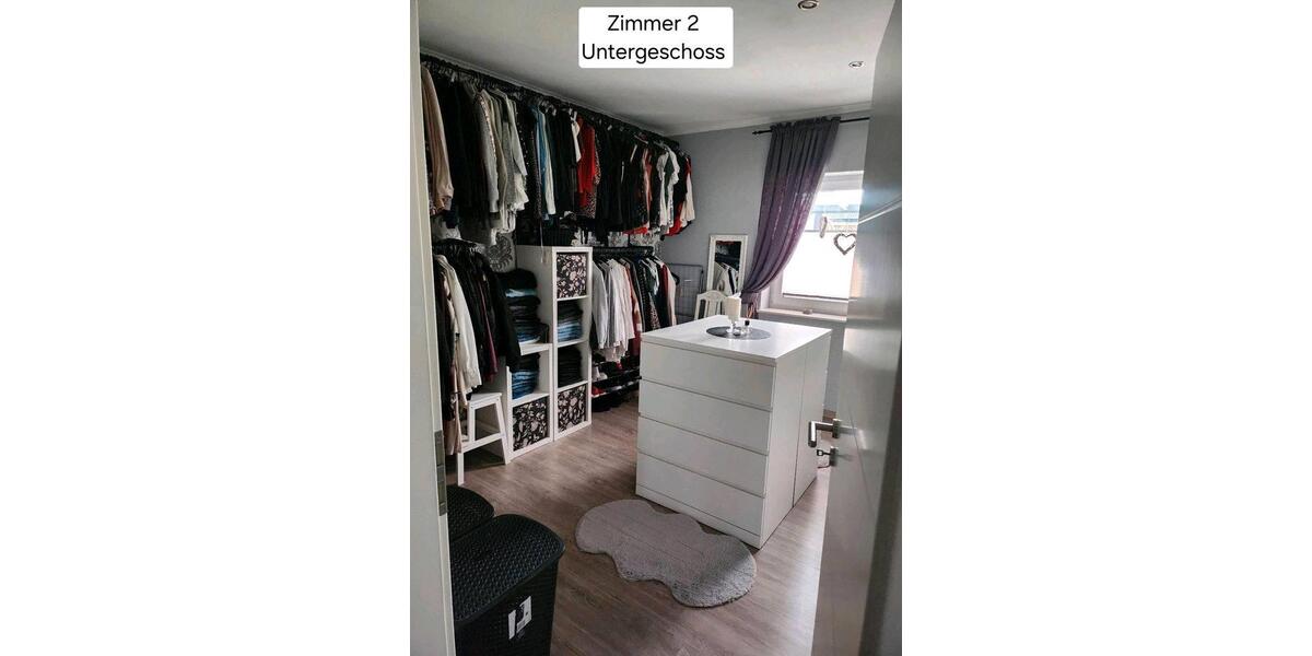 Etagenwohnung Ostrhauderfehn - 4 Zimmer, 125 m&sup2;, 1.100&euro; | Angebot:26050371