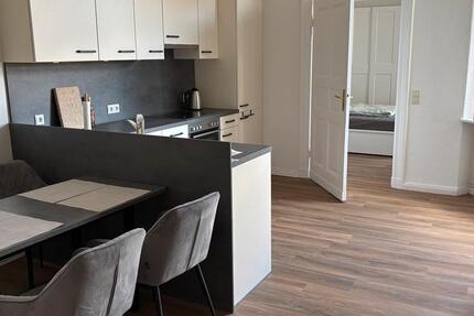 Helle 85m2 Altbauwohnung zimmer