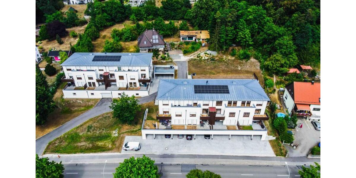 ***Südbalkon und Einbauküche*** 3 zimmer