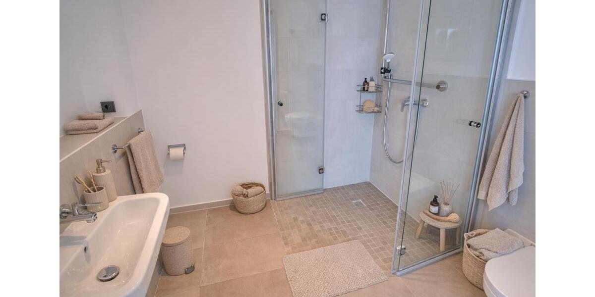 Etagenwohnung Langen (Hessen) - 2 Zimmer, 80 m&sup2;, 1.127&euro; | Angebot:24953635