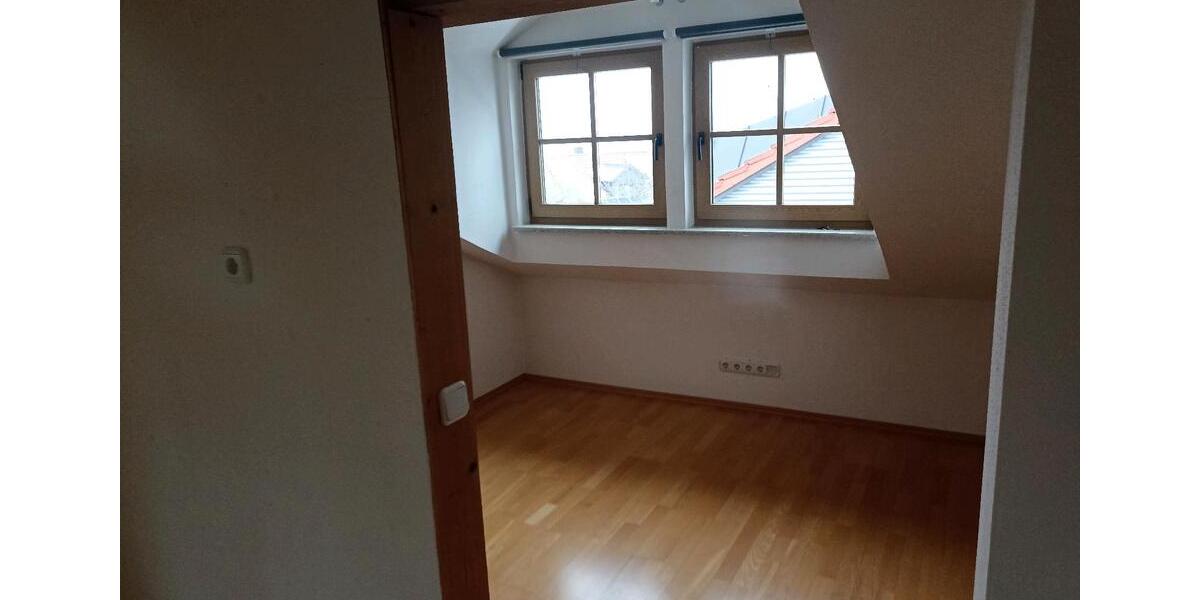 115 m² Dachgeschosswohnung mit Fernblick in Perlesreut zimmer
