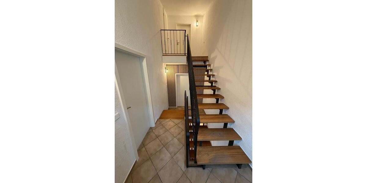 Wohnen auf Zeit Bischofsheim - 3.5 Zimmer, 130 m&sup2;, 22&euro; | Angebot:25157438