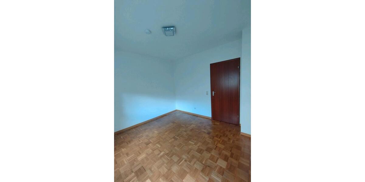 Wohnen auf Zeit Stuttgart Neuwirtshaus - 1 Zimmer, 15 m&sup2;, 490&euro; | Angebot:26434299