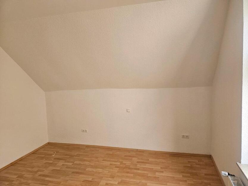 75 Quadratmeter Wohnung ab sofort zu vermieten zimmer