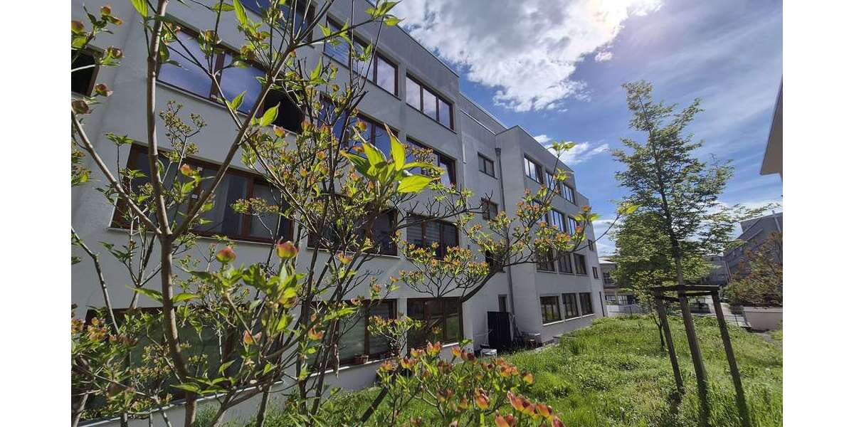 Etagenwohnung Dresden Strehlen - 4 Zimmer, 84 m&sup2;, 954&euro; | Angebot:26665914