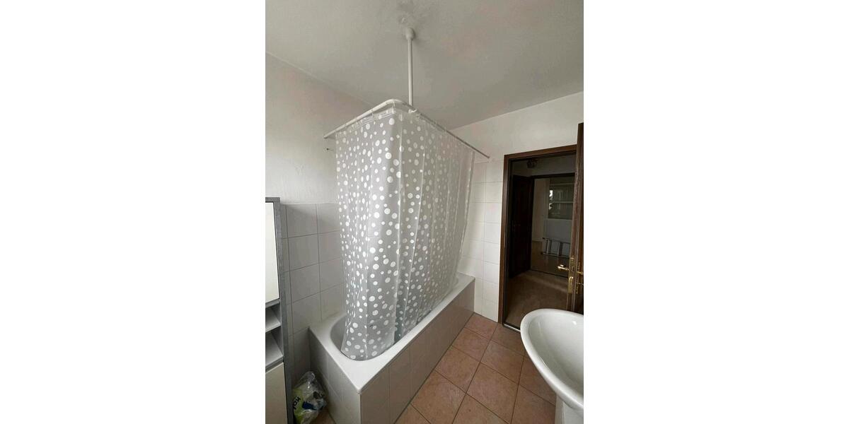 Etagenwohnung Horn-Bad Meinberg Bad Meinberg - 3 Zimmer, 90 m&sup2;, 680&euro; | Angebot:25064620