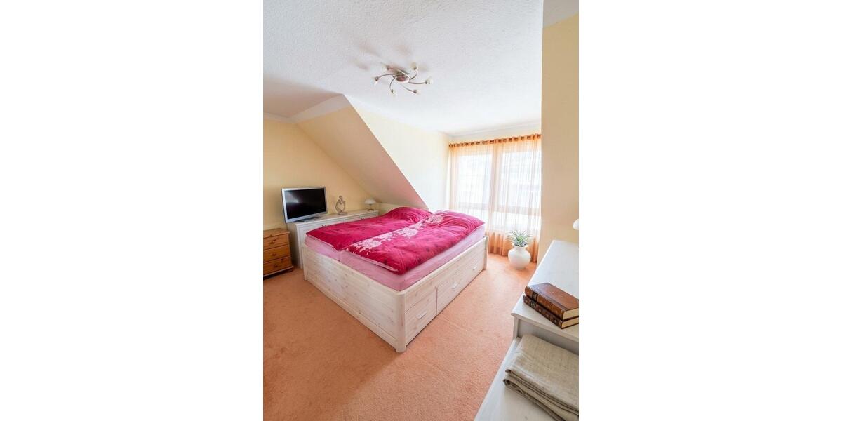 Dachgeschoßwohnung Friedland - 3 Zimmer, 81 m&sup2;, 550&euro; | Angebot:26454428