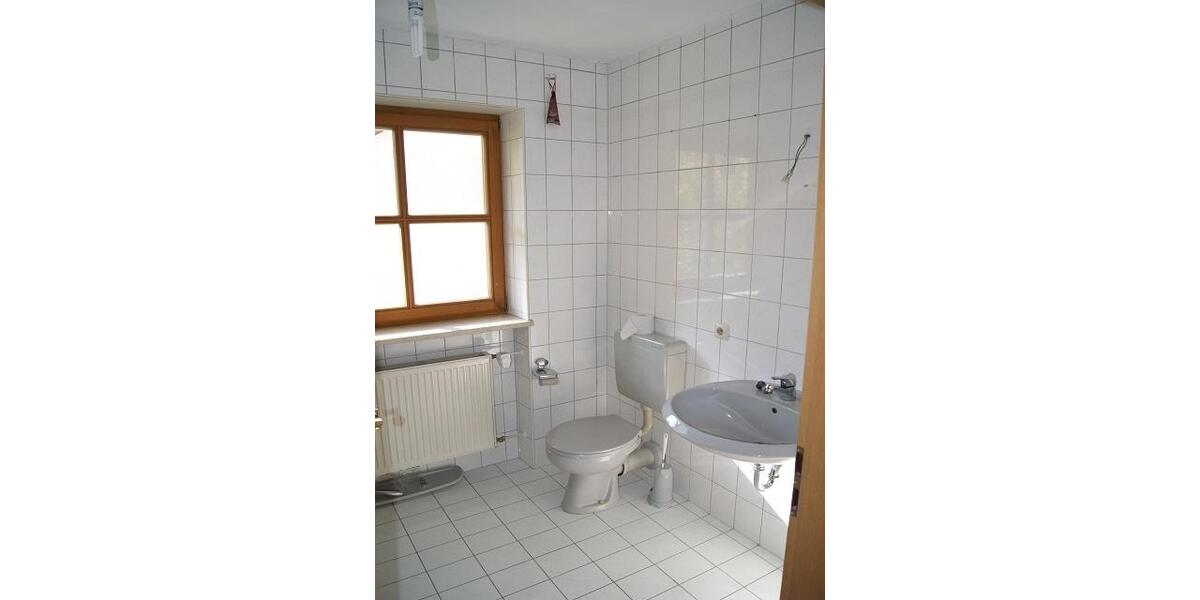 Reihenhaus Hengersberg - 5 Zimmer, 135 m&sup2;, 950&euro; | Angebot:24867311