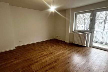 Wohnung Augsburg Spickel-Herrenbach - 3 Zimmer, 61 m&sup2;, 694&euro; | Angebot:26169350
