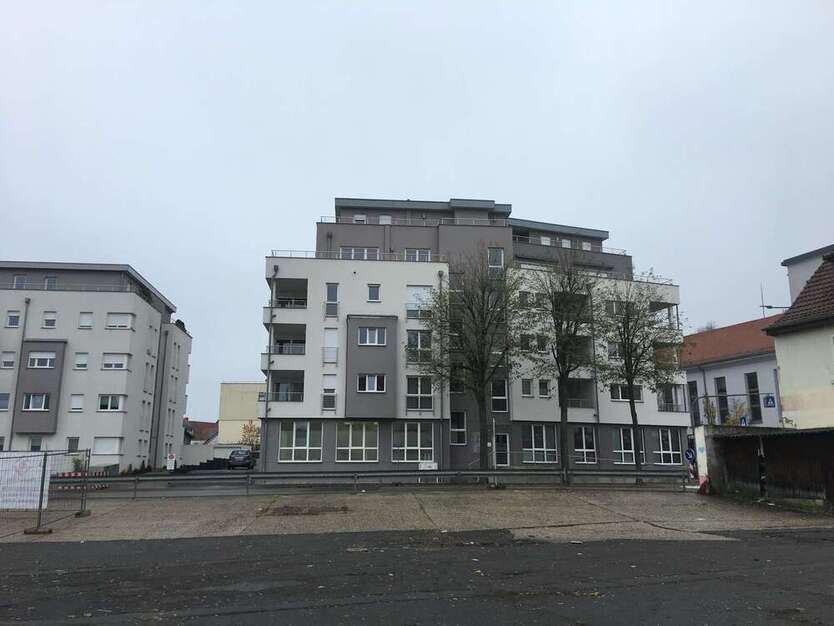 Wohnung zum Mieten in Homburg 1.200 € 91 m² 3 zimmer