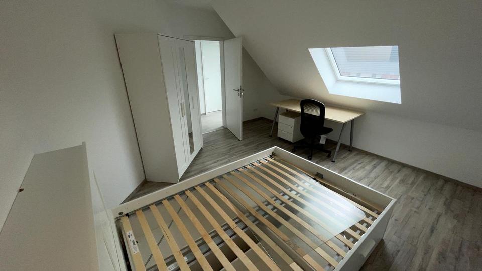 Etagenwohnung Oldenburg Eversten - 1 Zimmer, 12 m&sup2;, 500&euro; | Angebot:25309988