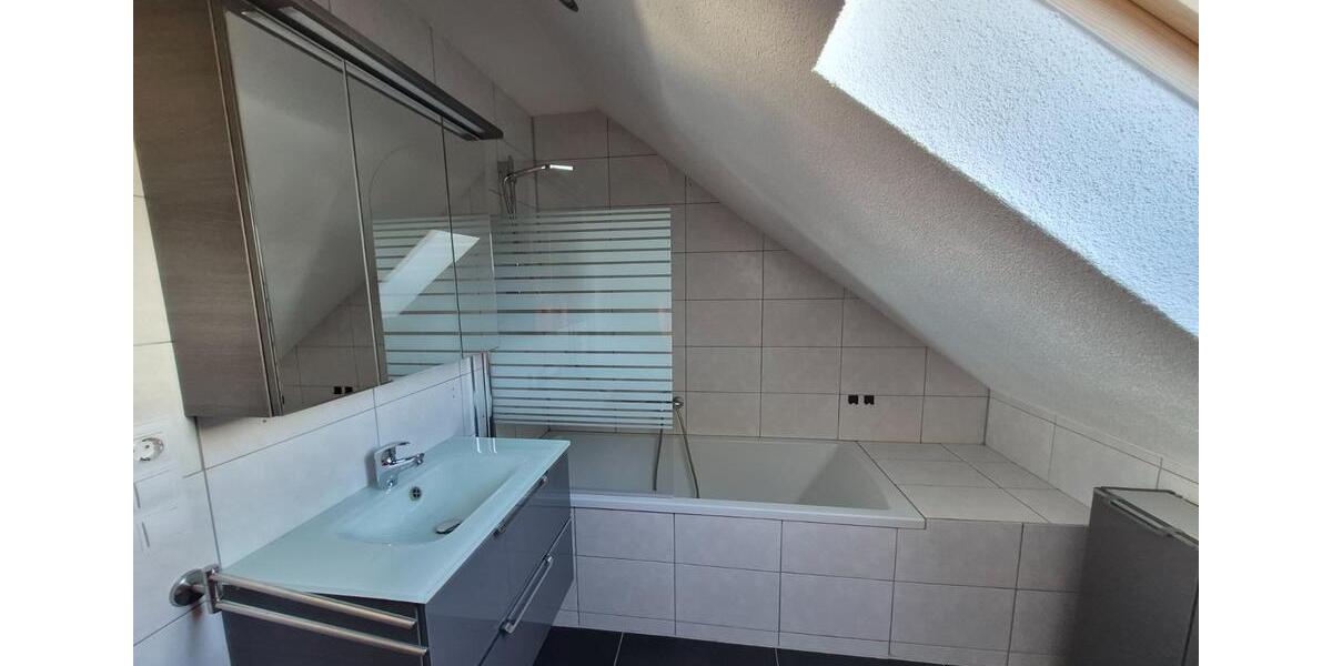 Dachgeschoßwohnung Nennslingen - 2 Zimmer, 85 m&sup2;, 650&euro; | Angebot:25056938