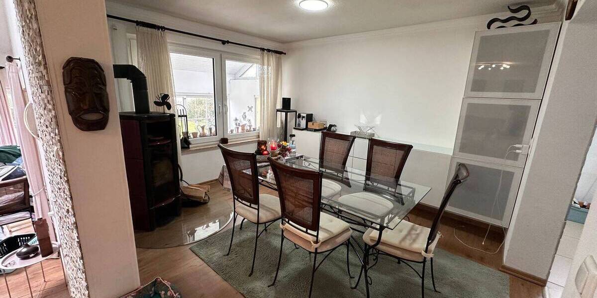 Einfamilienhaus Dittelbrunn Hambach - 1 Zimmer, 200 m&sup2;, 1.950&euro; | Angebot:26139240