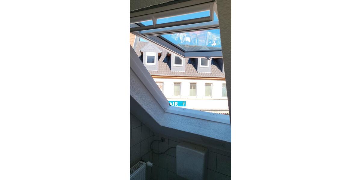 Dachgeschoßwohnung Sankt Ingbert - 1 Zimmer, 27 m&sup2;, 280&euro; | Angebot:26705235