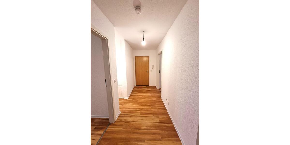Etagenwohnung Bretten - 3 Zimmer, 83 m&sup2;, 980&euro; | Angebot:26677147