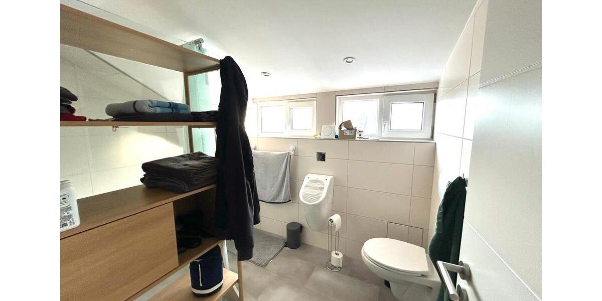 Dachgeschoßwohnung Geestland - 3 Zimmer, 88 m&sup2;, 750&euro; | Angebot:24551411