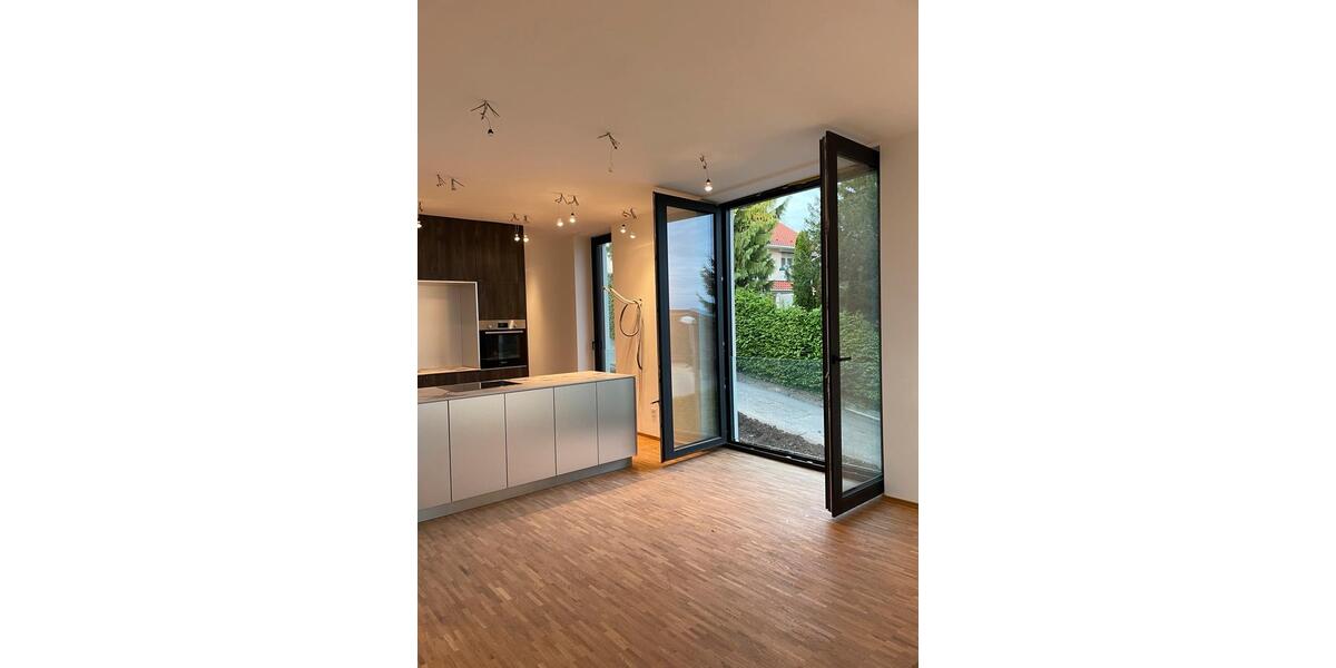 Doppelhaushälfte Plochingen - 3 Zimmer, 113 m&sup2;, 2.000&euro; | Angebot:24681829