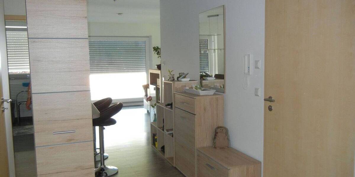 Etagenwohnung Sinsheim - 2 Zimmer, 78 m&sup2;, 860&euro; | Angebot:26305952