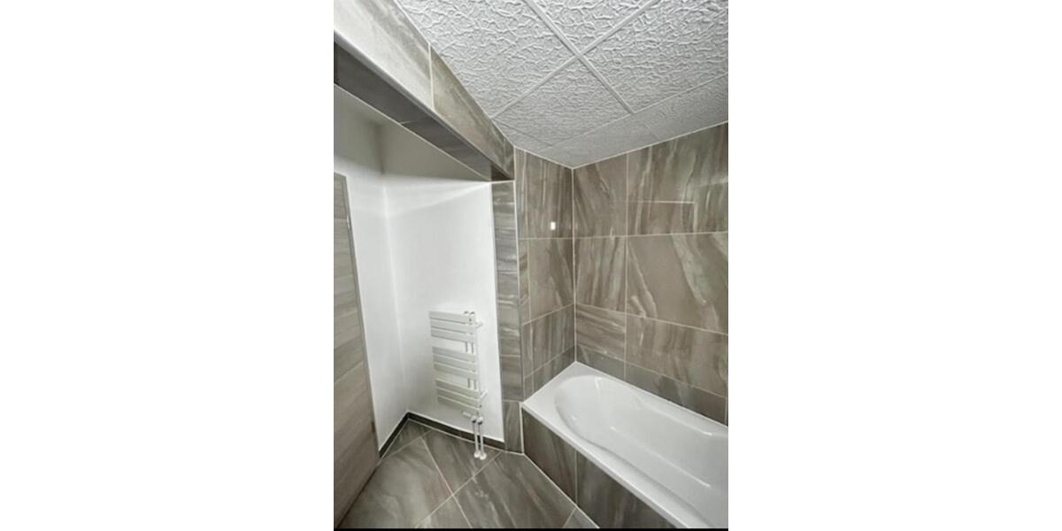 Erdgeschoßwohnung Homburg - 4 Zimmer, 120 m&sup2;, 850&euro; | Angebot:25881914