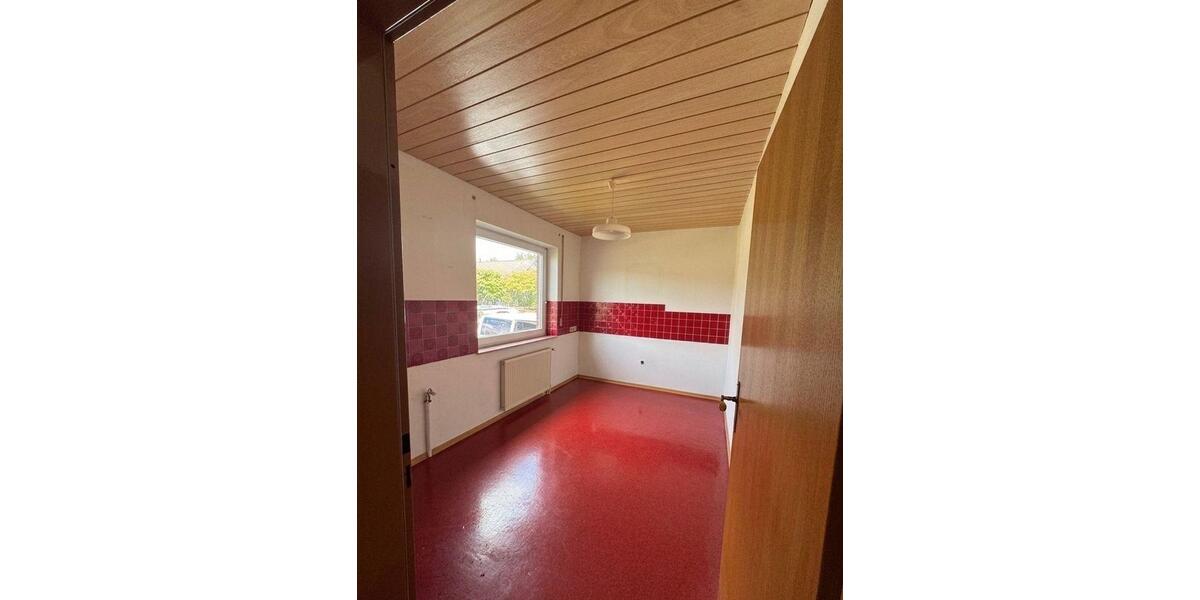 Einfamilienhaus Schwülper - 4 Zimmer, 107 m&sup2;, 1.600&euro; | Angebot:26563424