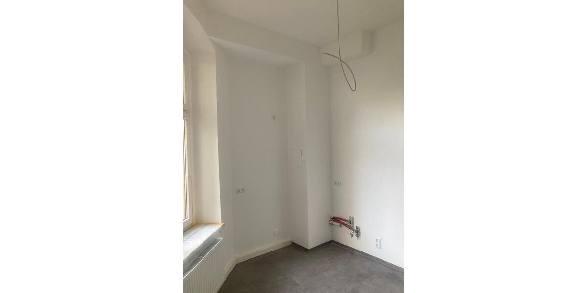 Erdgeschoßwohnung Reichenbach im Vogtland - 3 Zimmer, 100 m&sup2;, 700&euro; | Angebot:26102377