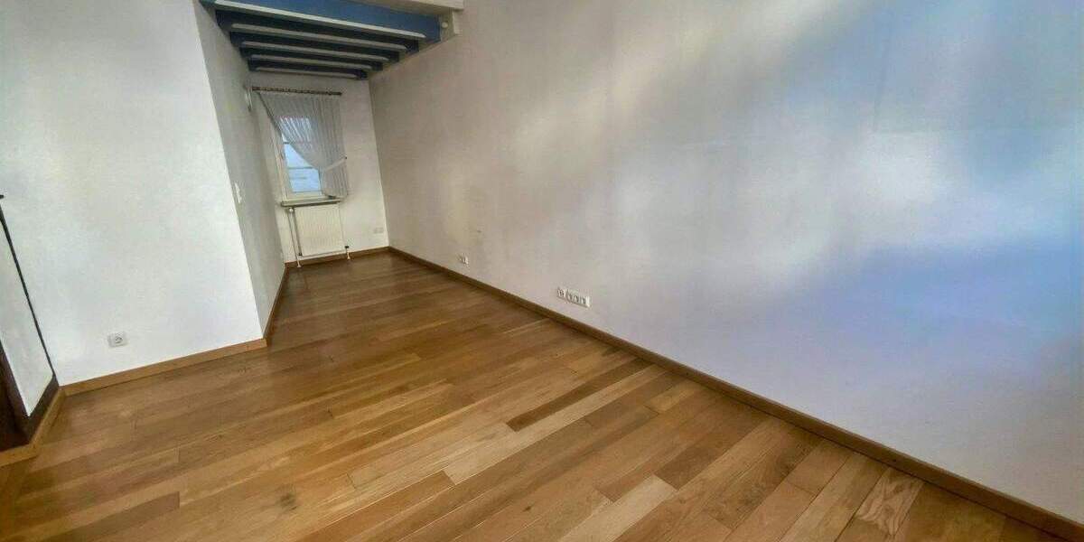 Einfamilienhaus Lünen - 3 Zimmer, 90 m&sup2;, 800&euro; | Angebot:25165863