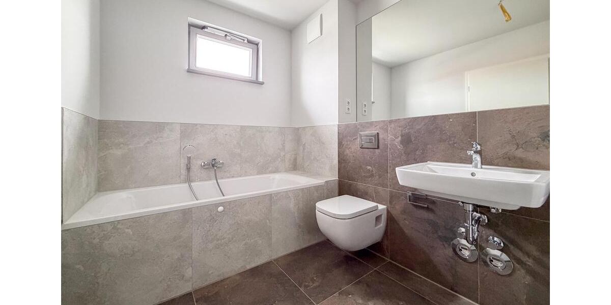 Einfamilienhaus Nauen - 3 Zimmer, 108 m&sup2;, 1.349&euro; | Angebot:26633850
