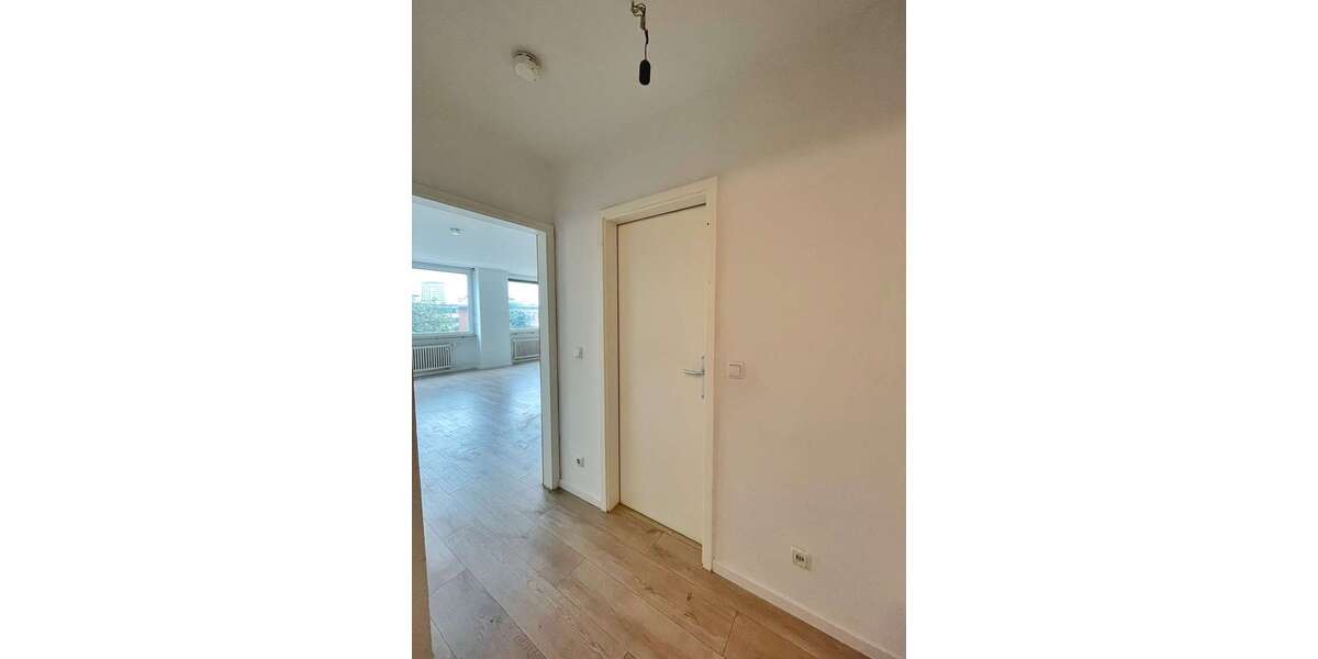 Etagenwohnung Ludwigshafen am Rhein - 1 Zimmer, 54 m&sup2;, 480&euro; | Angebot:21740954