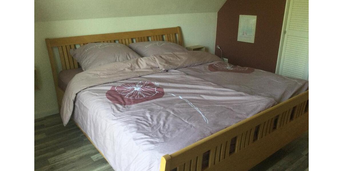 Dachgeschoßwohnung Scharbeutz - 2.5 Zimmer, 75 m&sup2;, 50&euro; | Angebot:24307011