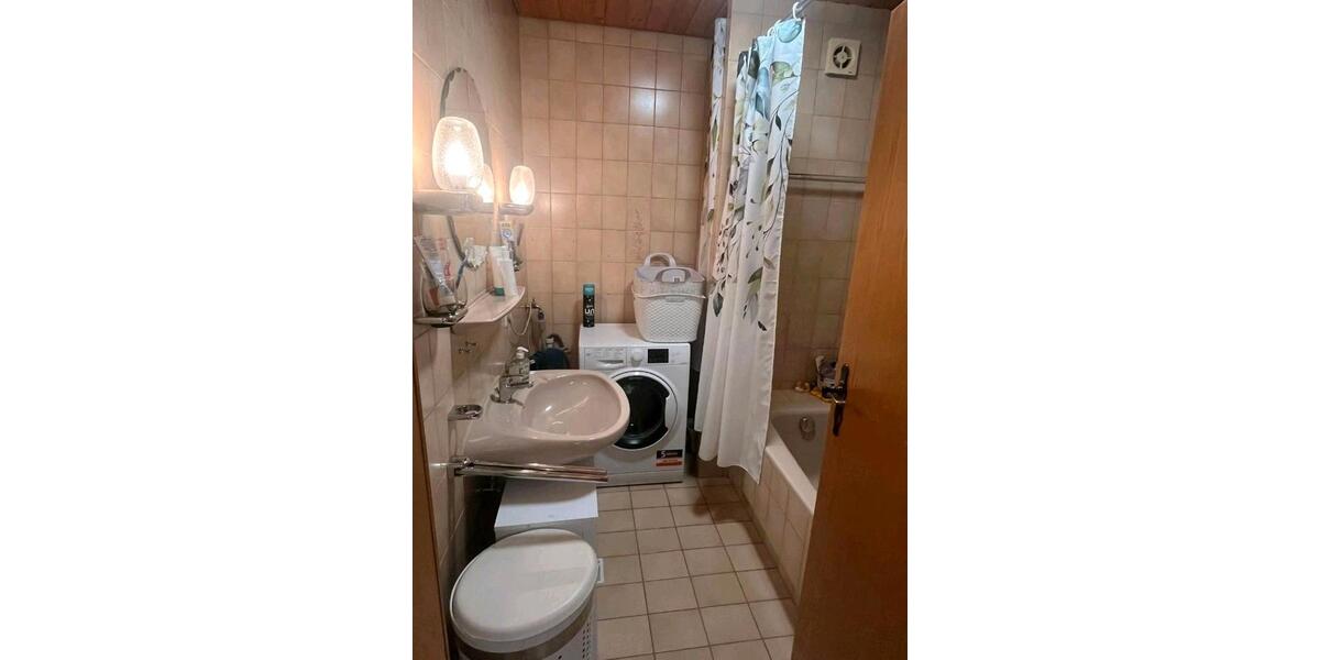 Dachgeschoßwohnung Aichstetten - 4 Zimmer, 84 m&sup2;, 1.150&euro; | Angebot:26018610