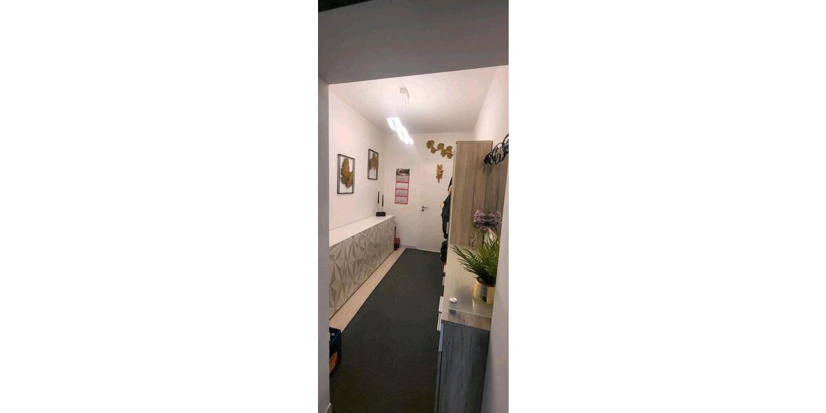 Erdgeschoßwohnung Laichingen - 4 Zimmer, 85 m&sup2;, 1.400&euro; | Angebot:26630890