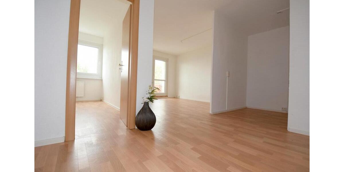 Etagenwohnung Hohenstein-Ernstthal Ernstthal - 4 Zimmer, 69 m&sup2;, 482&euro; | Angebot:26284747